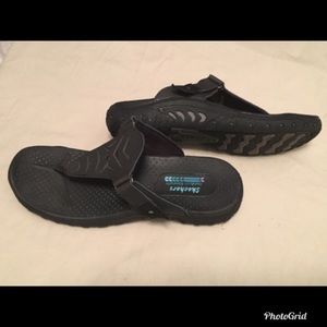 Sketchers Outdoor Lifestyle Sandals• Size 8